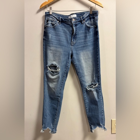 KanCan Blue Ankle Cropped Distressed Jeans 13/30 - Picture 1 of 7